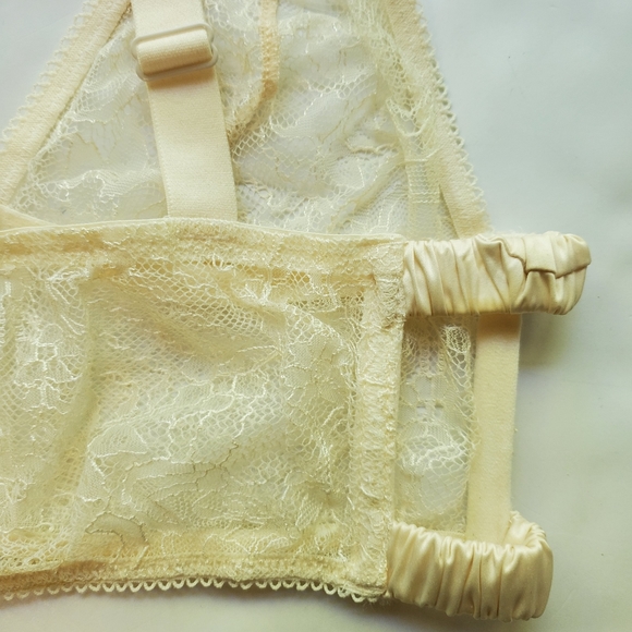 Anine Bing (Cream) - Picture 10 of 16